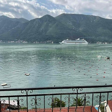 Glosy Kotor Exteriör bild